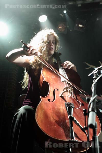 PIERS FACCINI - 2009-05-24 - PARIS - La Maroquinerie - 